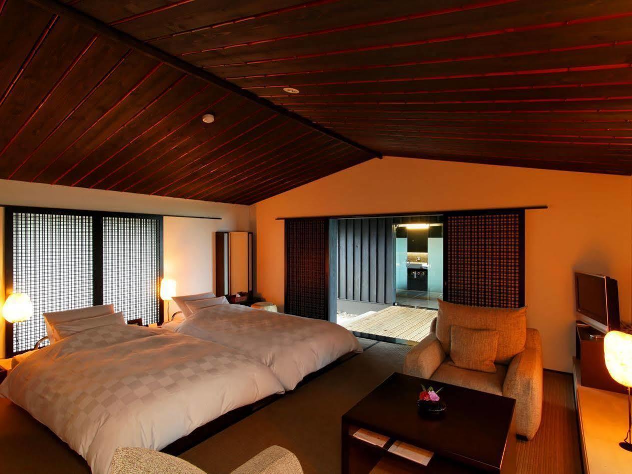 Naruto Park Hills Hotel Ridge Exterior foto